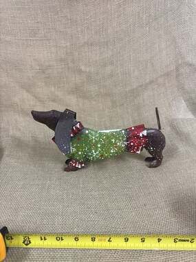 Hand-Painted Tin Christmas Dachshund Weiner Dog Figurine in Green Snowflake Swea